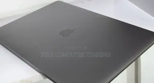 New Laptop Apple MacBook Pro 2016 16GB Intel Core i7 SSD 512GB