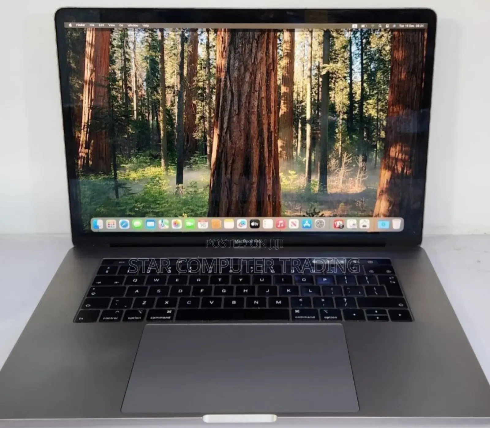 New Laptop Apple MacBook Pro 2018 32GB Intel Core i9 SSD 512GB