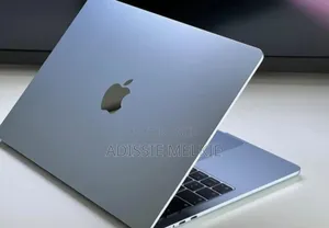 New Laptop Apple MacBook Air 2025 M4 13-inch 16GB Apple M4 SSD 256GB