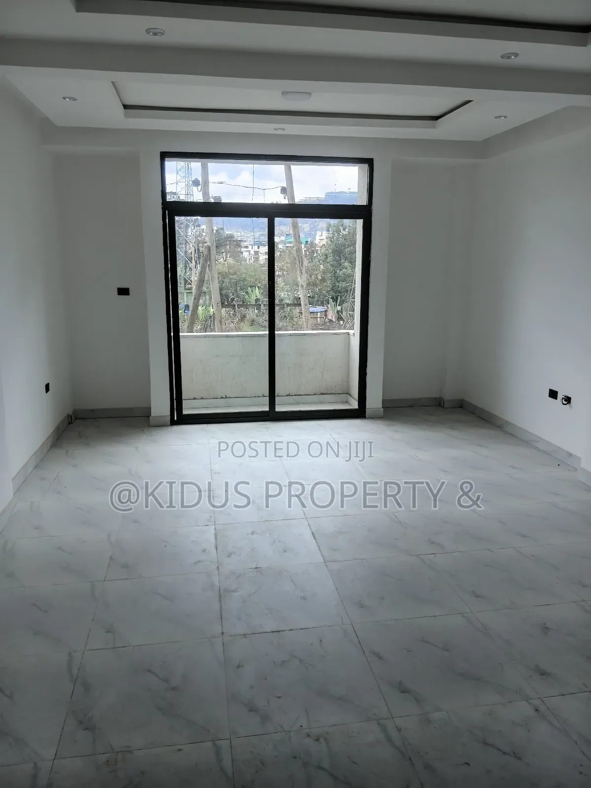 2bdrm Apartment in Lebu Mebrate, Nifas Silk-Lafto for rent