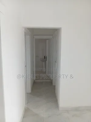 2bdrm Apartment in Lebu Mebrate, Nifas Silk-Lafto for rent