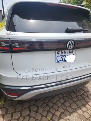 Volkswagen ID.6 2023 White