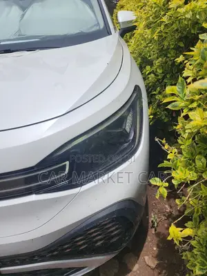 Volkswagen ID.6 2023 White