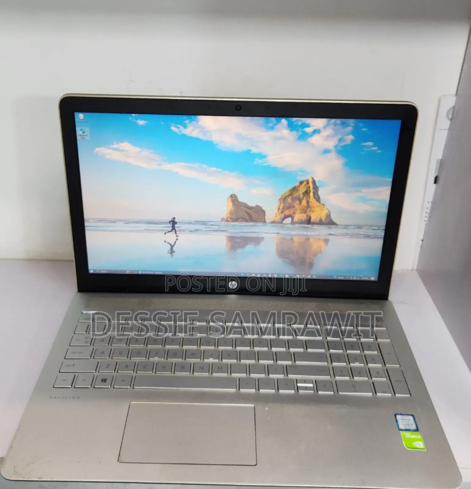 New Laptop HP Pavilion 15 8GB Intel Core i5 HDD 1T