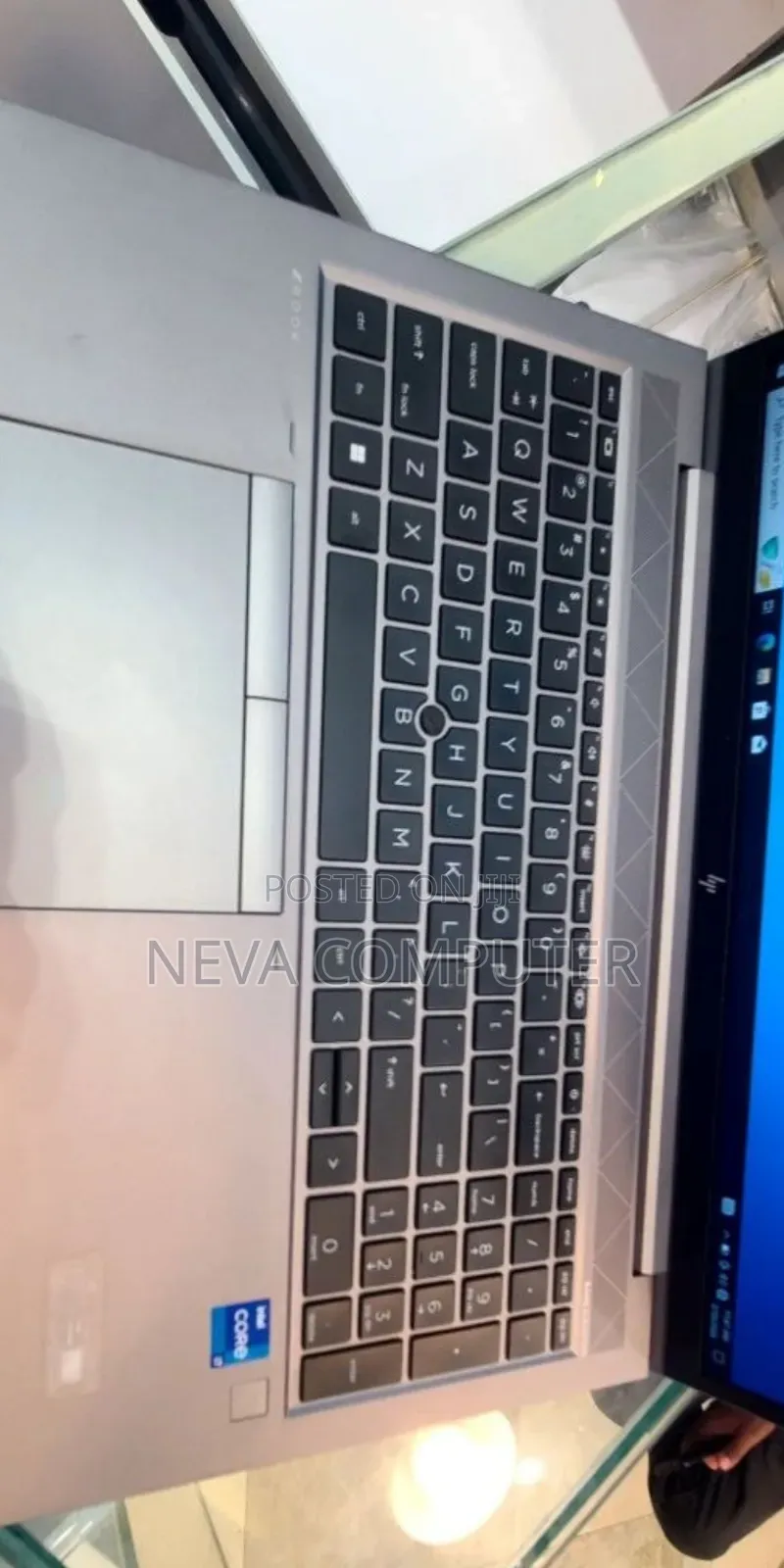 New Laptop HP ZBook Studio x360 15 G6 16GB Intel Core i7 SSD 1T