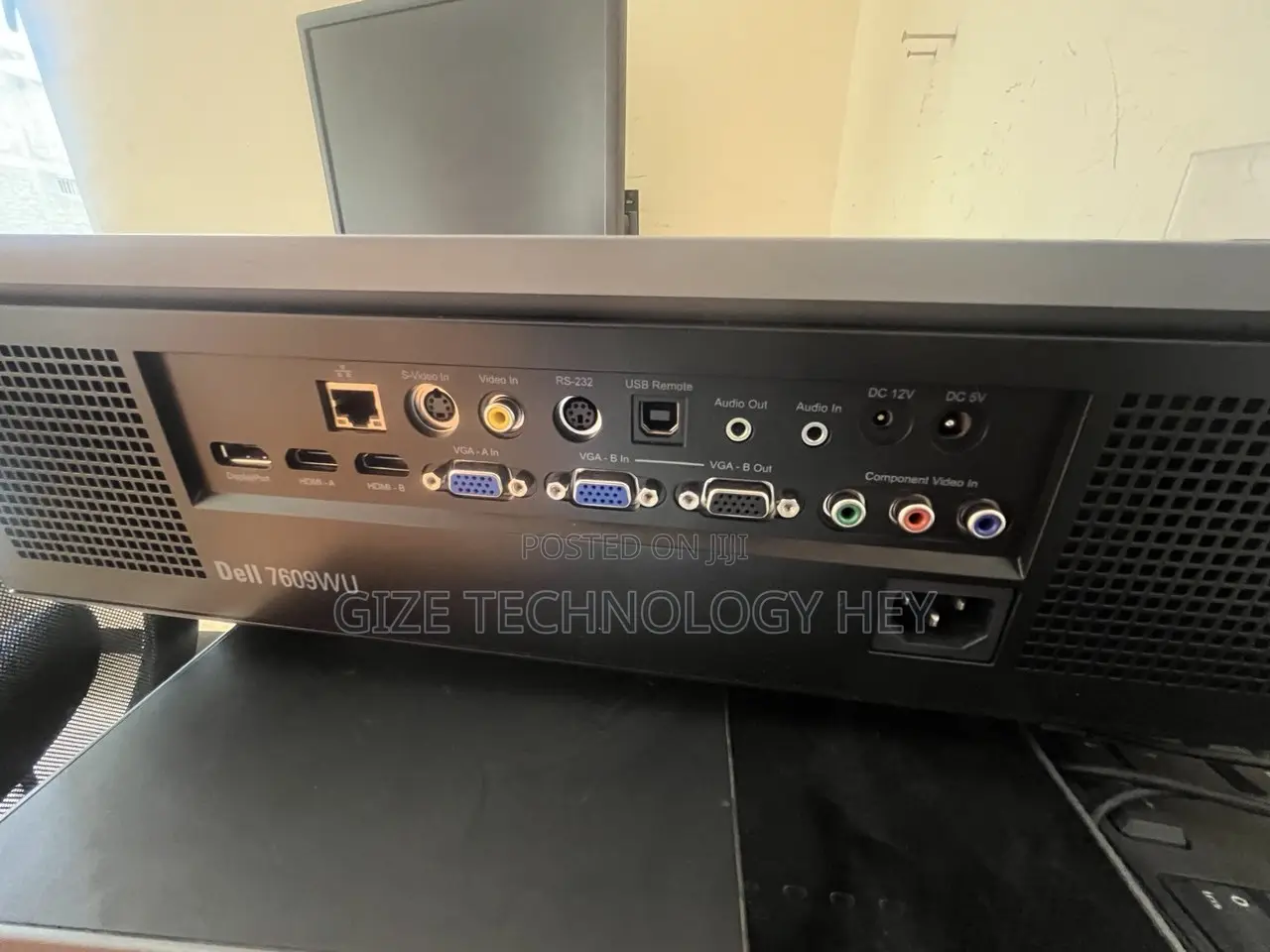 Cenema Projector