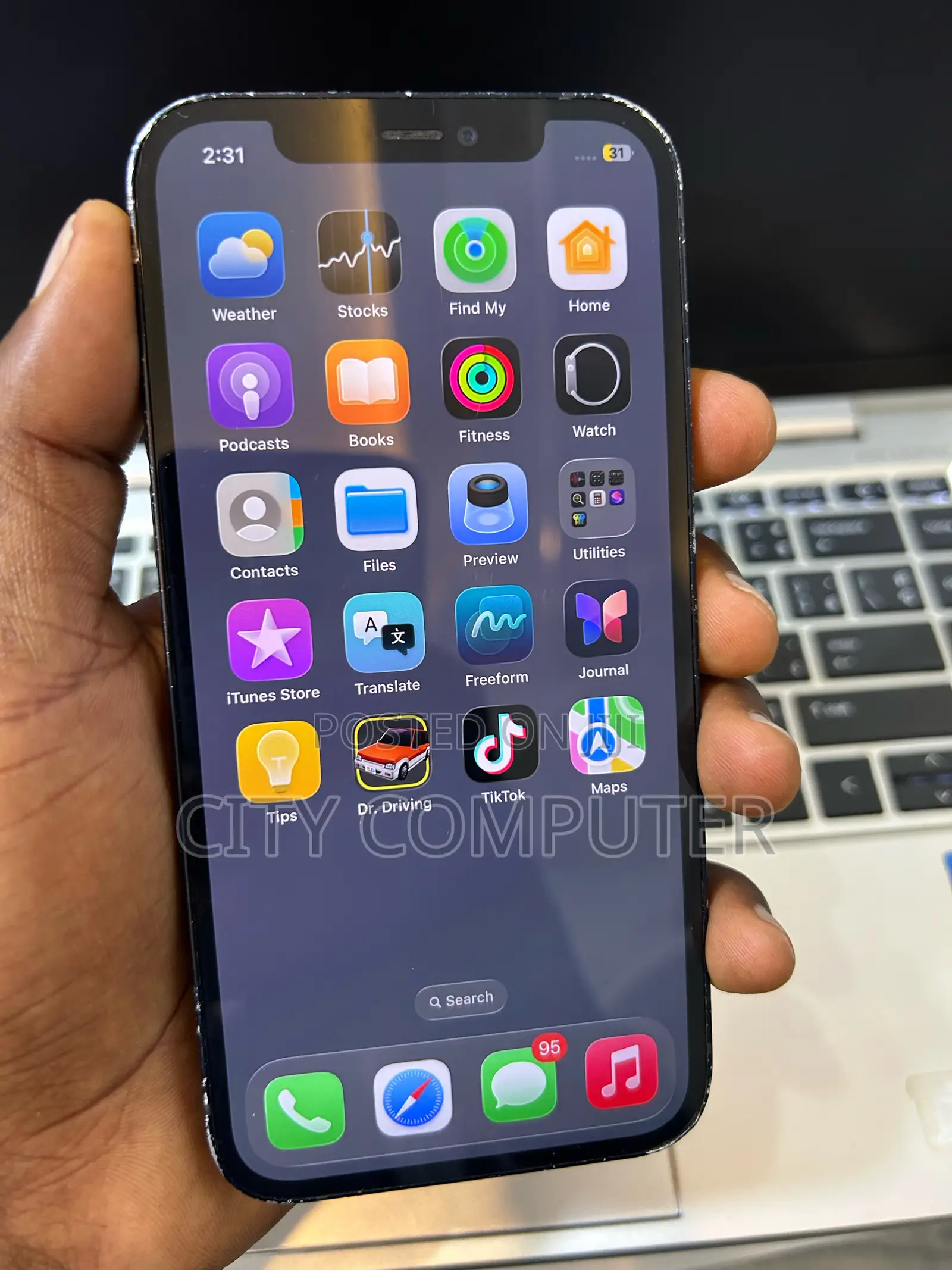 Apple iPhone 12 64 GB Black