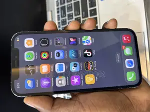 Apple iPhone 12 64 GB Black