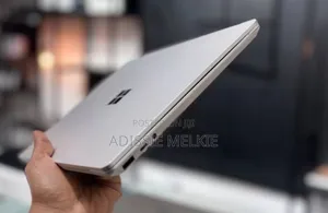 New Laptop Microsoft Surface Go 2 16GB Intel Core i5 SSD 512GB