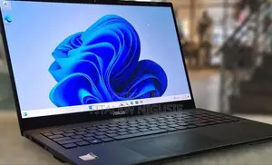 New Laptop Asus VivoBook 15 X505BA 16GB Intel Core i9 SSD 512GB