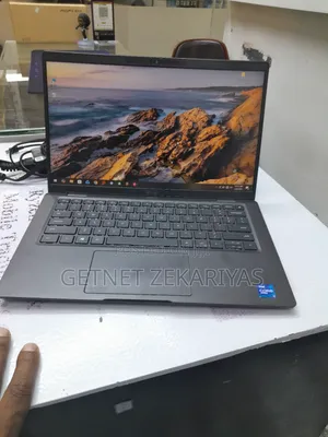 New Laptop Dell Latitude 7420 32GB Intel Core i7 SSD 512GB