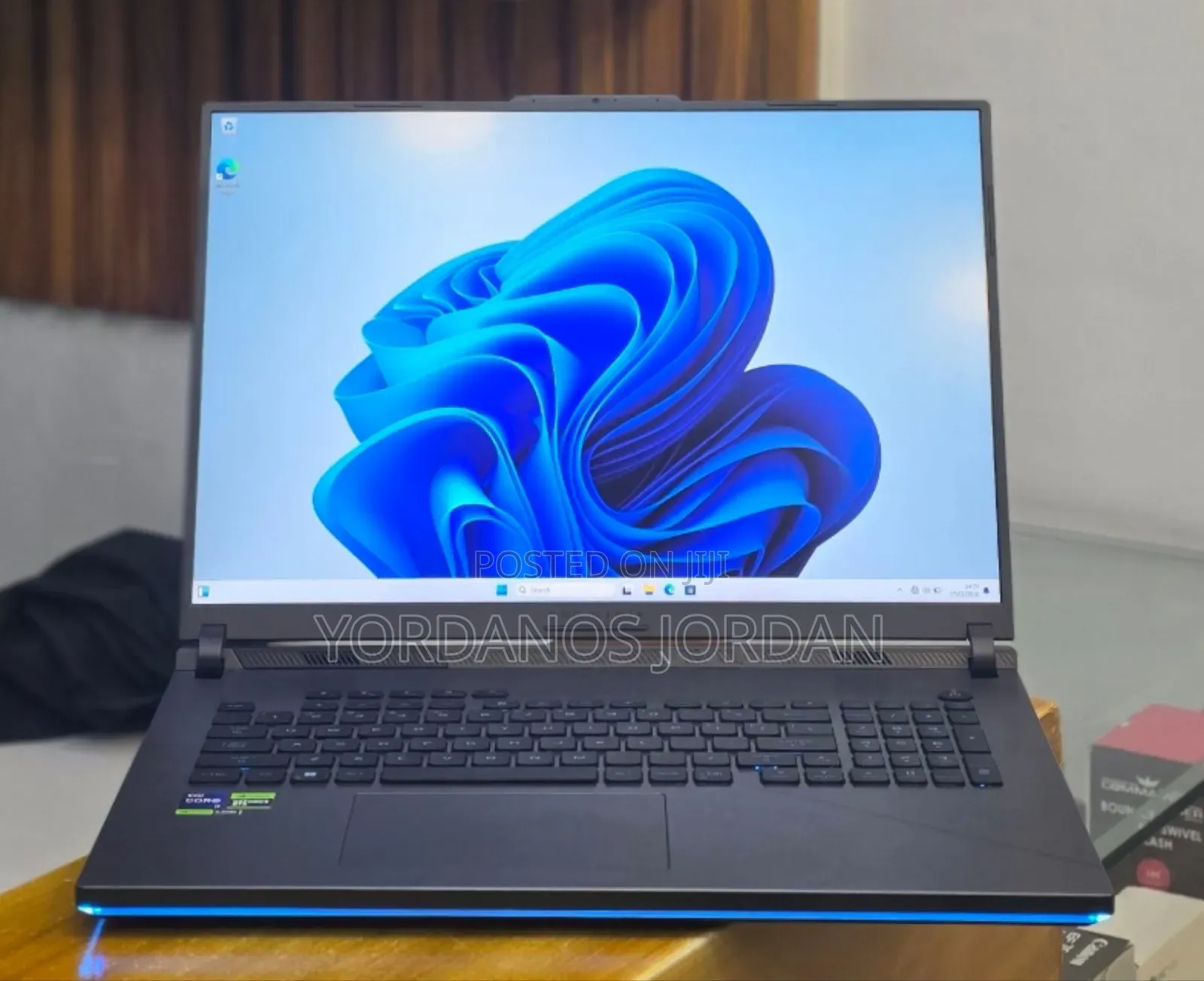 New Laptop Asus ROG Strix G17 32GB Intel Core i9 SSD 2T