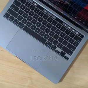 Laptop Apple MacBook Pro 2020 8GB Intel Core i5 SSD 512GB