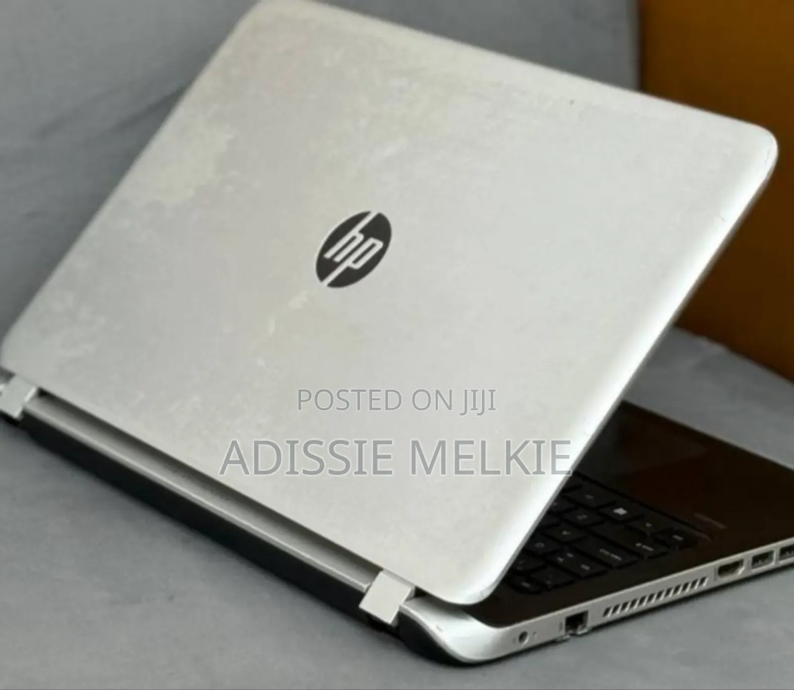 New Laptop HP Pavilion 15 8GB Intel Core i5 HDD 1T