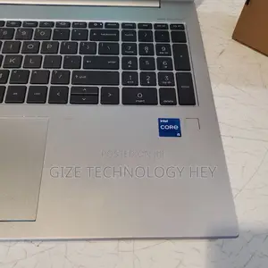 New Laptop HP EliteBook 860 G10 16GB Intel Core i5 SSD 512GB