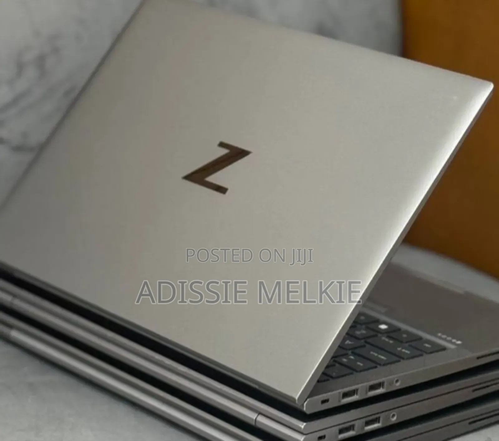 New Laptop HP ZBook Firefly G8 16GB Intel Core i7 SSD 512GB