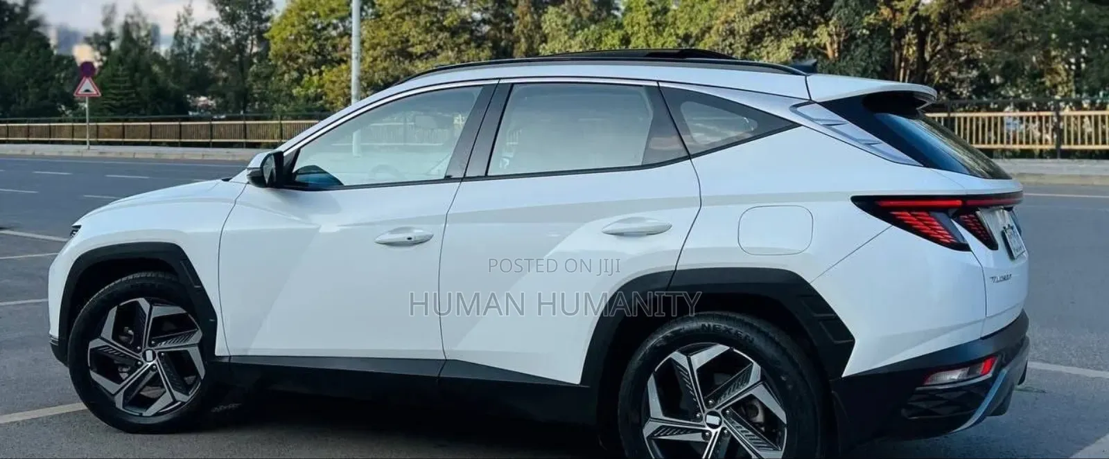 Hyundai Tucson 2022 White