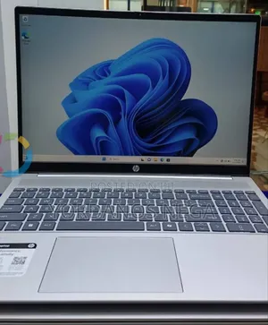New Laptop HP Pavilion 15 8GB Intel Core Ultra 5 SSD 512GB