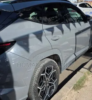 Hyundai Tucson 2022 Green