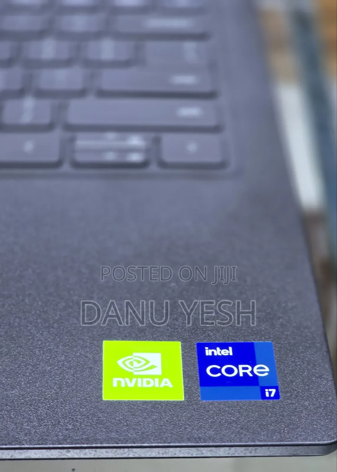 New Laptop Dell 8GB Intel Core i7 SSD 256GB