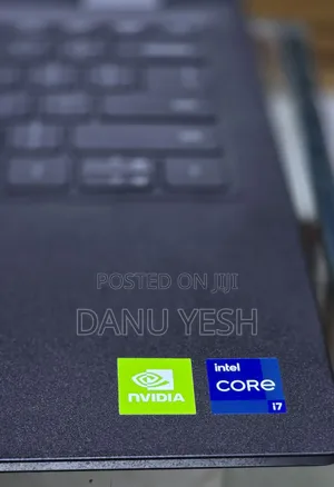 New Laptop Dell 8GB Intel Core i7 SSD 256GB