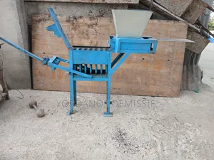 Charcoal Crusher and Making Machine