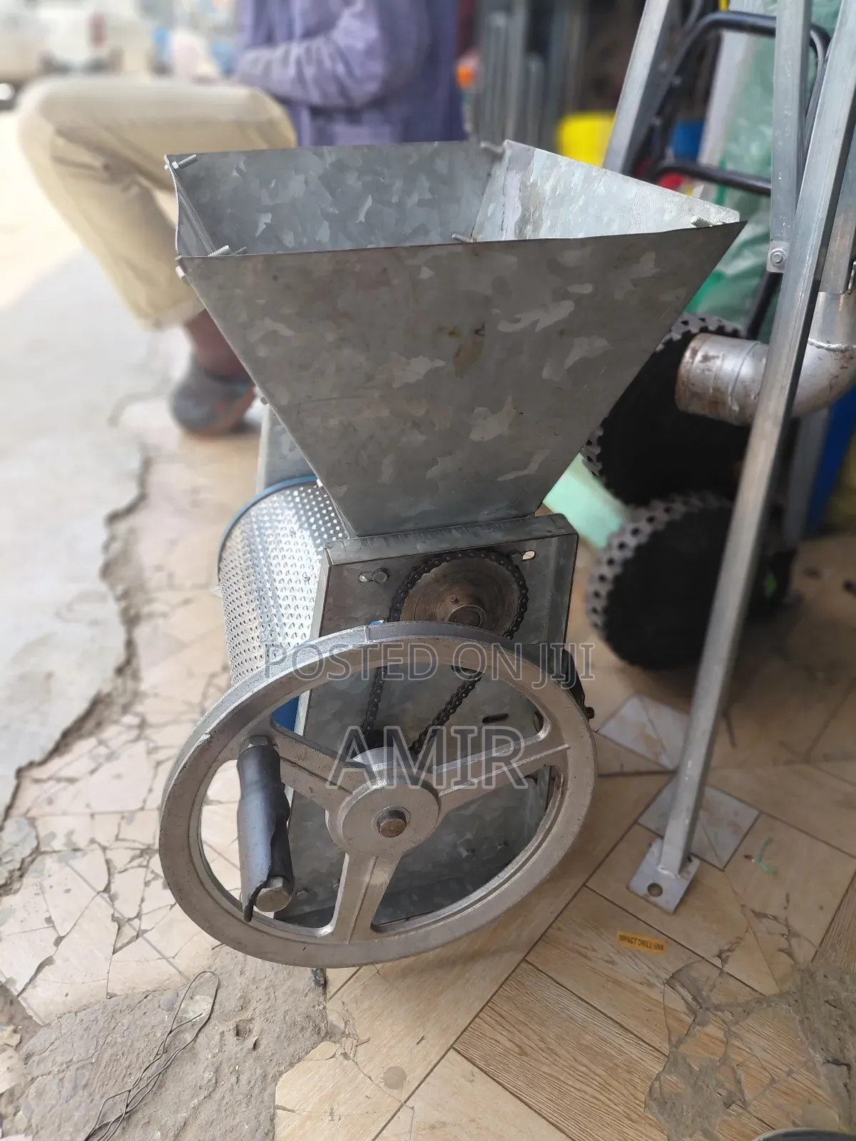 የቡና መፈልፈያ ማሽን (Manual Coffee Pulper)