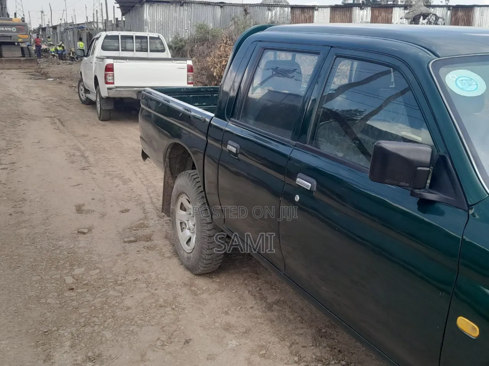 Mitsubishi L200 Club Cab 2.4 4WD 2001 Green