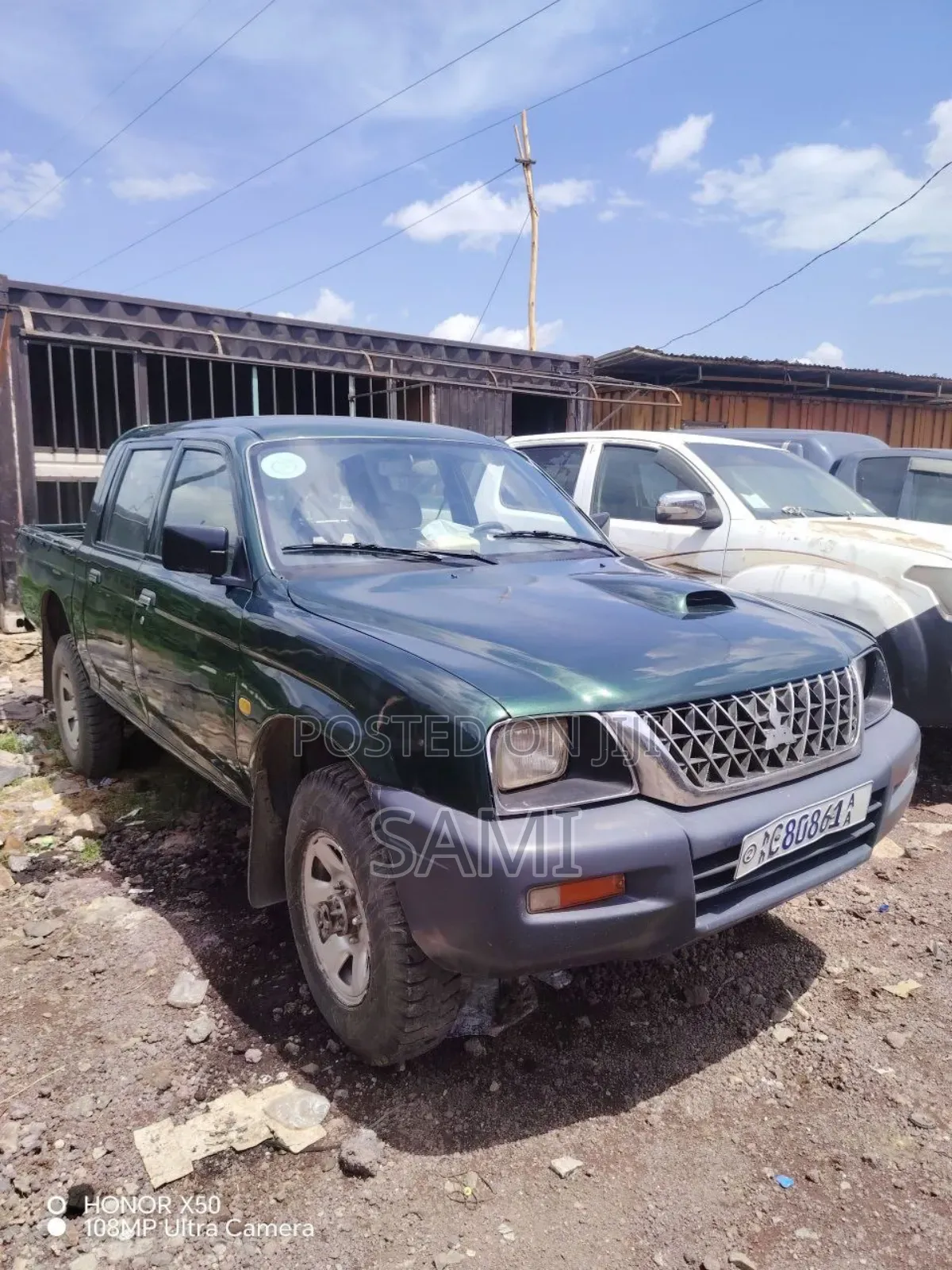 Mitsubishi L200 Club Cab 2.4 4WD 2001 Green