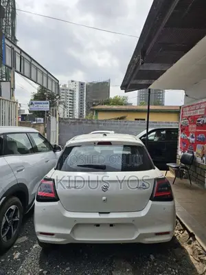 New Suzuki Swift 2025 White