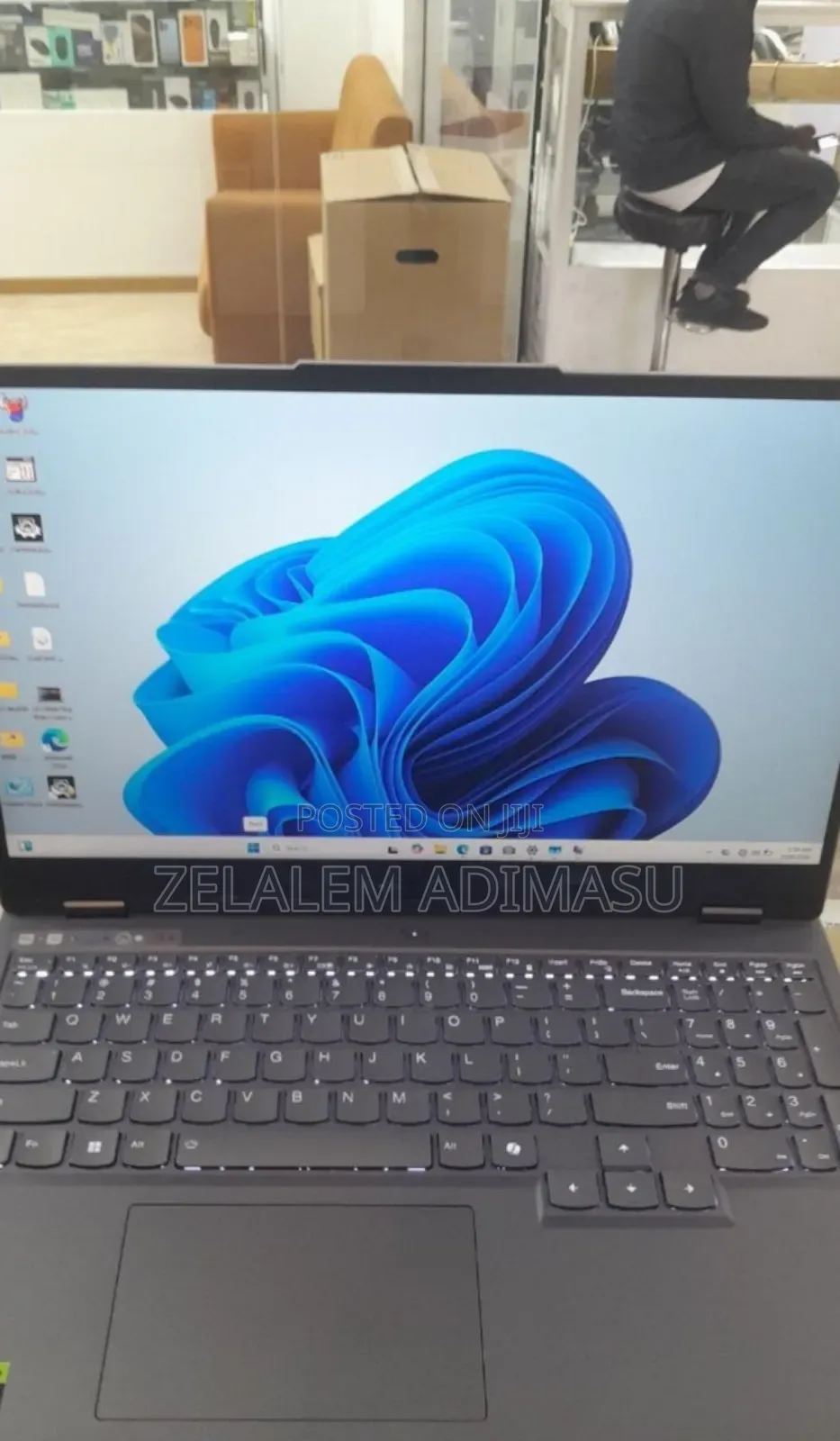 New Lenovo Legion Y7000P IRX9 Gaming Laptop 24GB Intel Core i7 SSD 1T