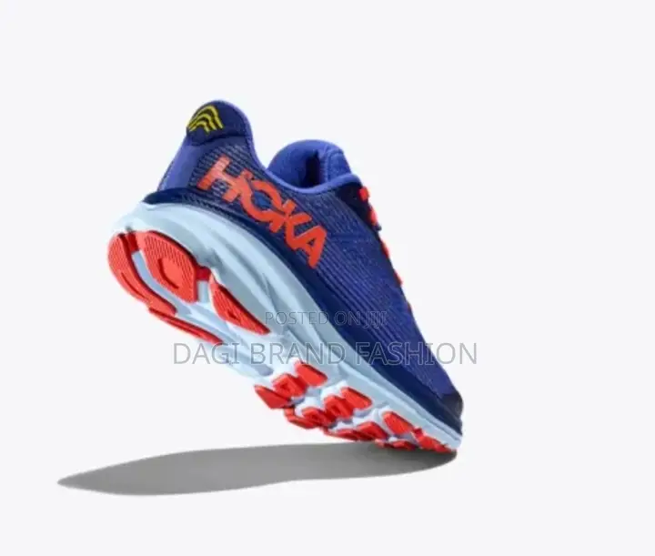 Sporty Lifestyle Sneakers – Comfort Performance