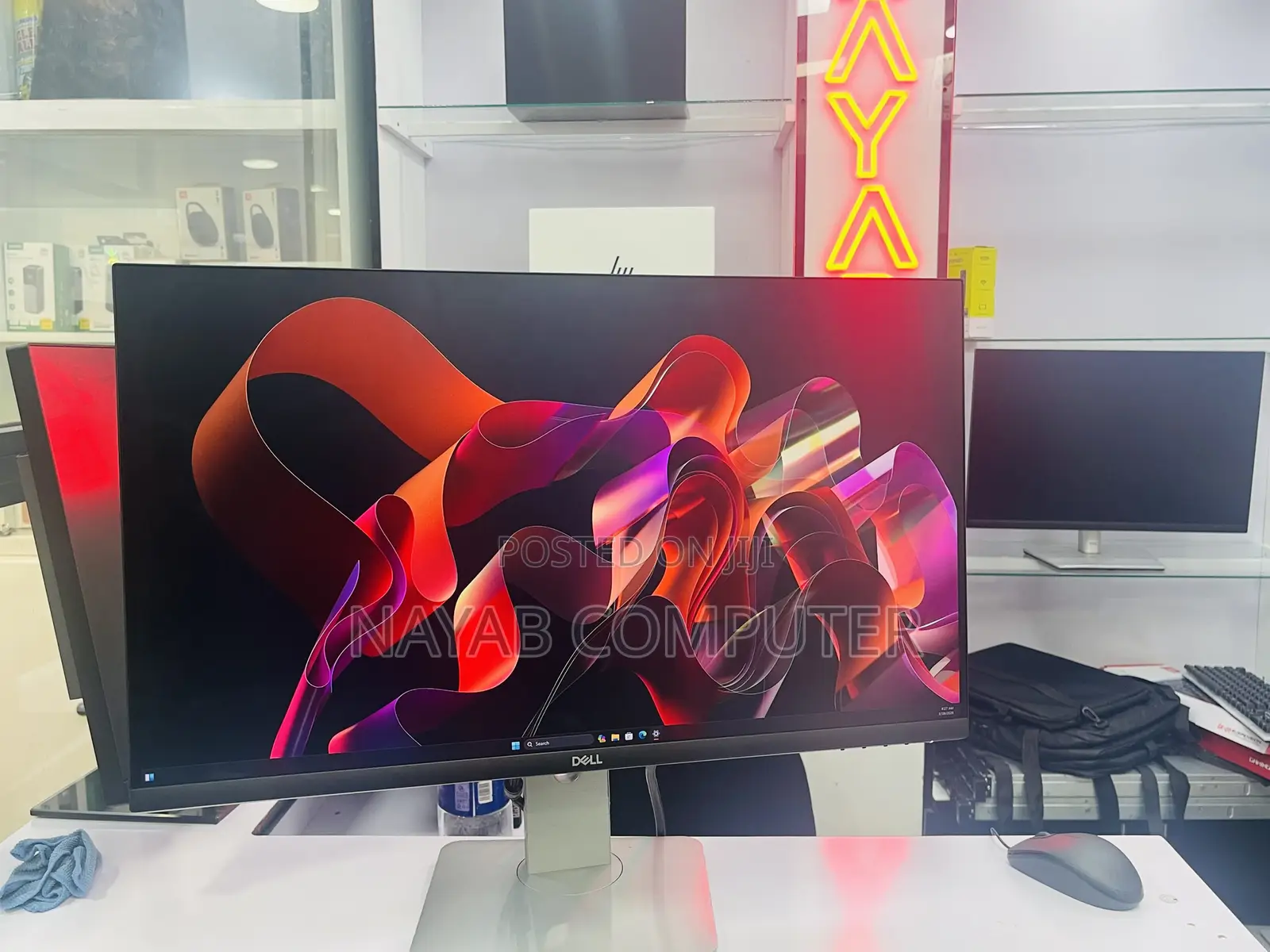 Dell 27” Monitor White Back Color