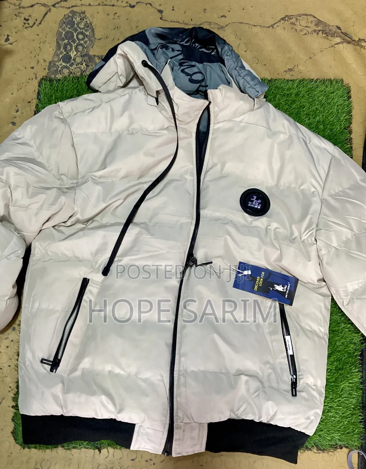 High-Quality Men's Puffer Jacket