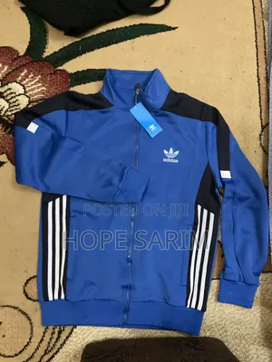 አዲስ Adidas ትራክ ጃኬት (ኦሪጅናል)