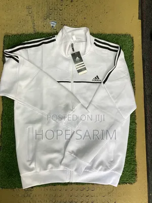 አዲስ Adidas ትራክ ጃኬት (ኦሪጅናል)