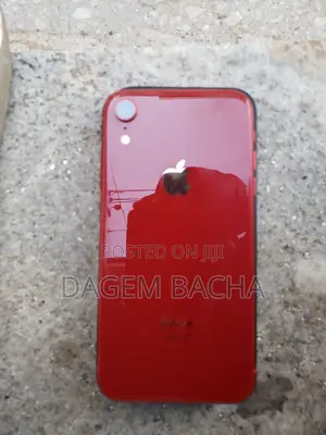 Apple iPhone XR 64 GB Red