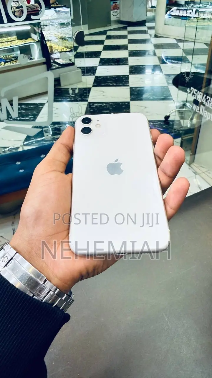 Apple iPhone 11 64 GB White