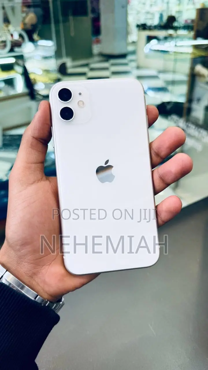 Apple iPhone 11 64 GB White