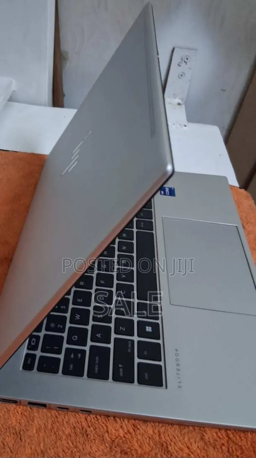 New Laptop HP Elite Dragonfly G3 16GB Intel Core i7 SSD 1T