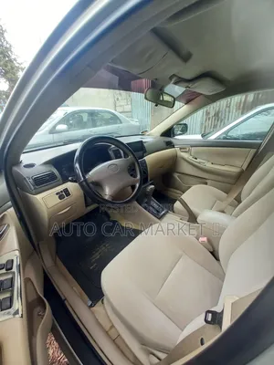 Toyota Corolla 2003 White