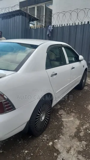 Toyota Corolla 2006 White