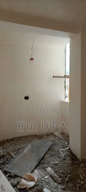 3bdrm Apartment in አባሰል ርሊስቴት, Nifas Silk-Lafto for rent
