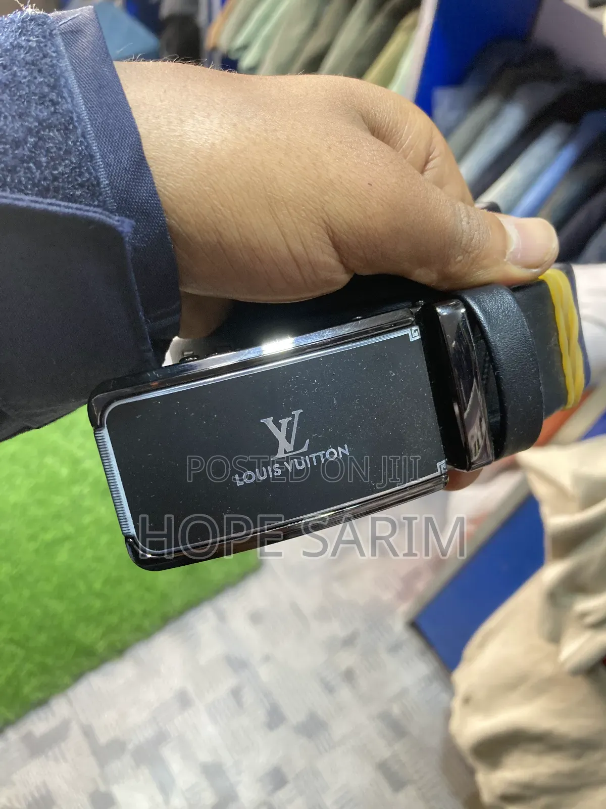 Louis Vuitton Men's Leather Belt