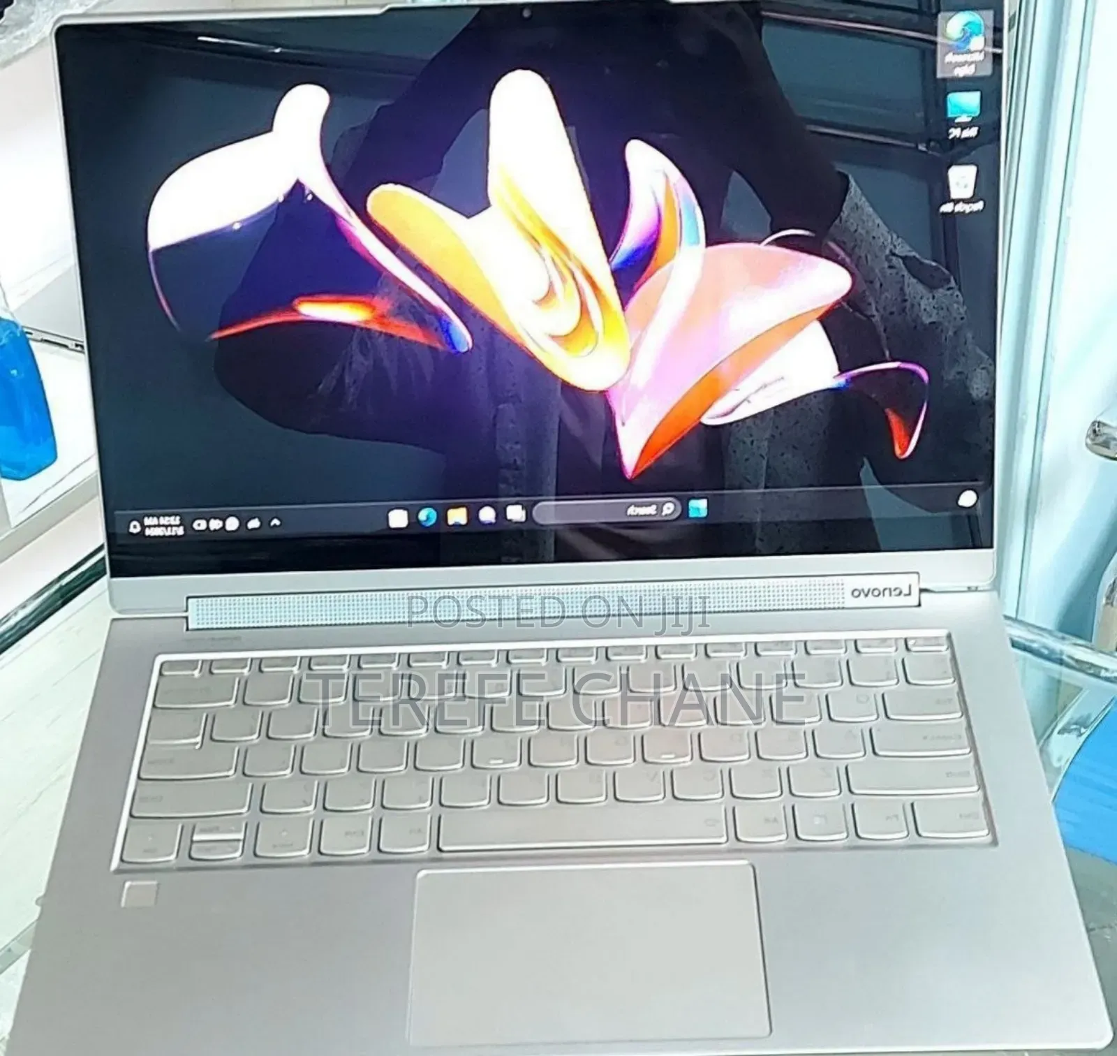New Laptop Lenovo Yoga 9i 16GB Intel Core i7 SSD 512GB