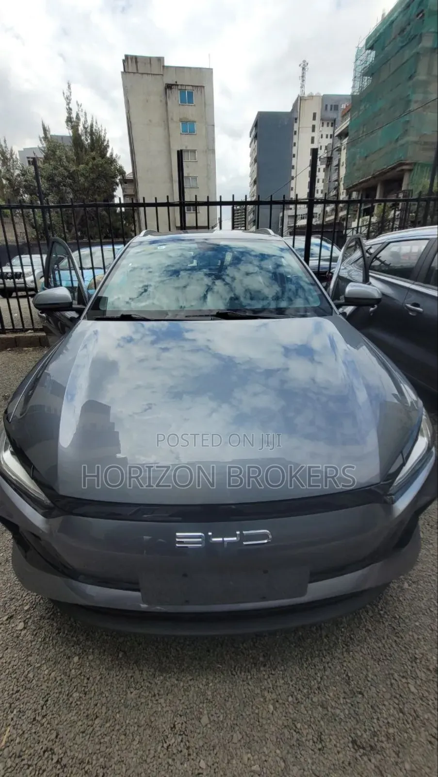 New BYD E2 43 kWh 94 hp FWD 2025 Gray