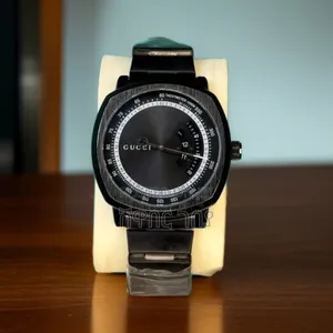 Luxury Gucci Black Grip Men's Watch - Modern Designer Fashion