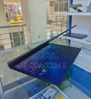 New Laptop Asus 16GB Intel Core i9 SSD 1T