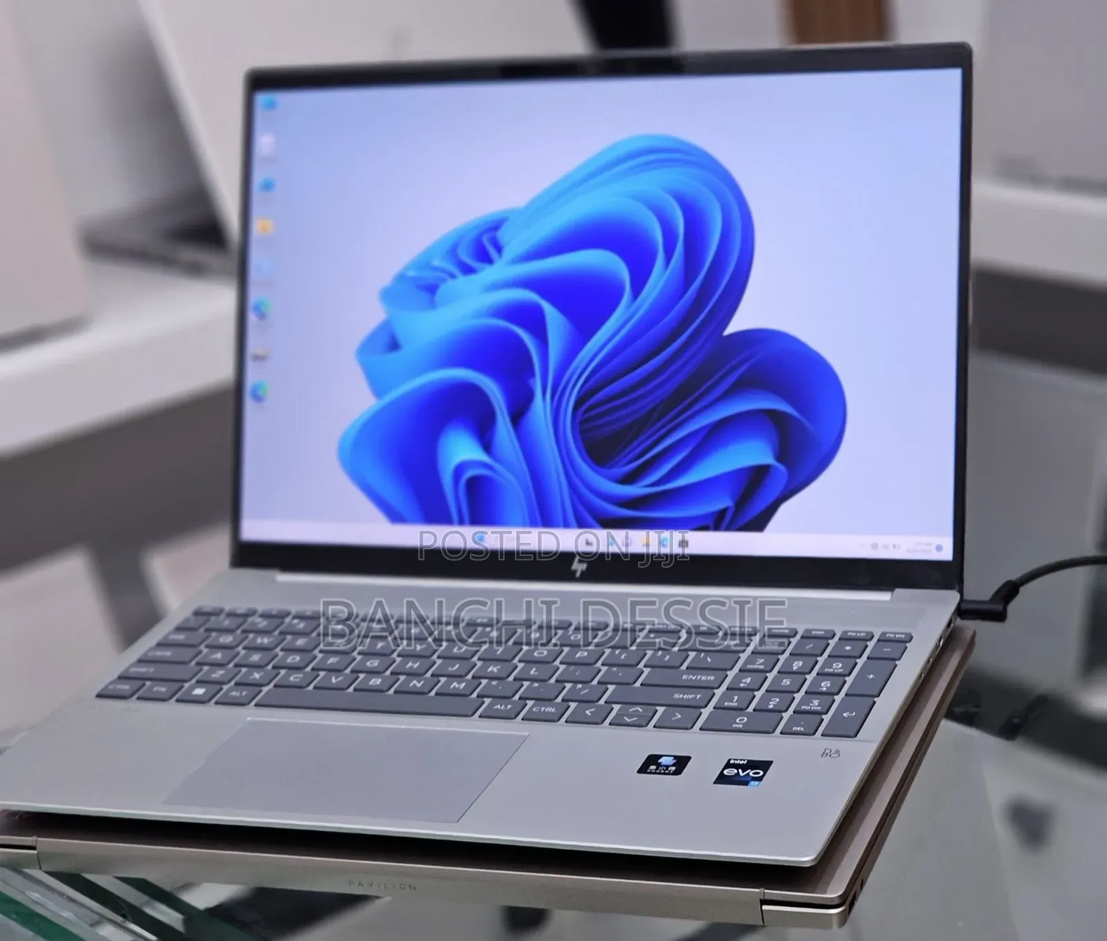 New Laptop HP Pavilion 15 16GB Intel Core i7 SSD 512GB