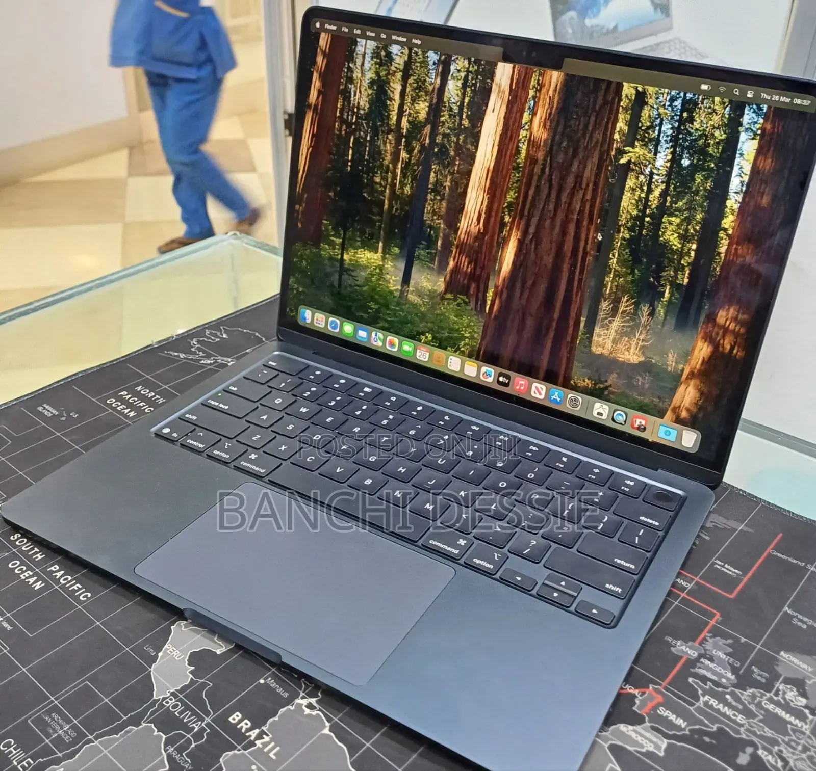 New Laptop Apple MacBook Air 2025 M4 13-inch 16GB Apple M4 SSD 256GB